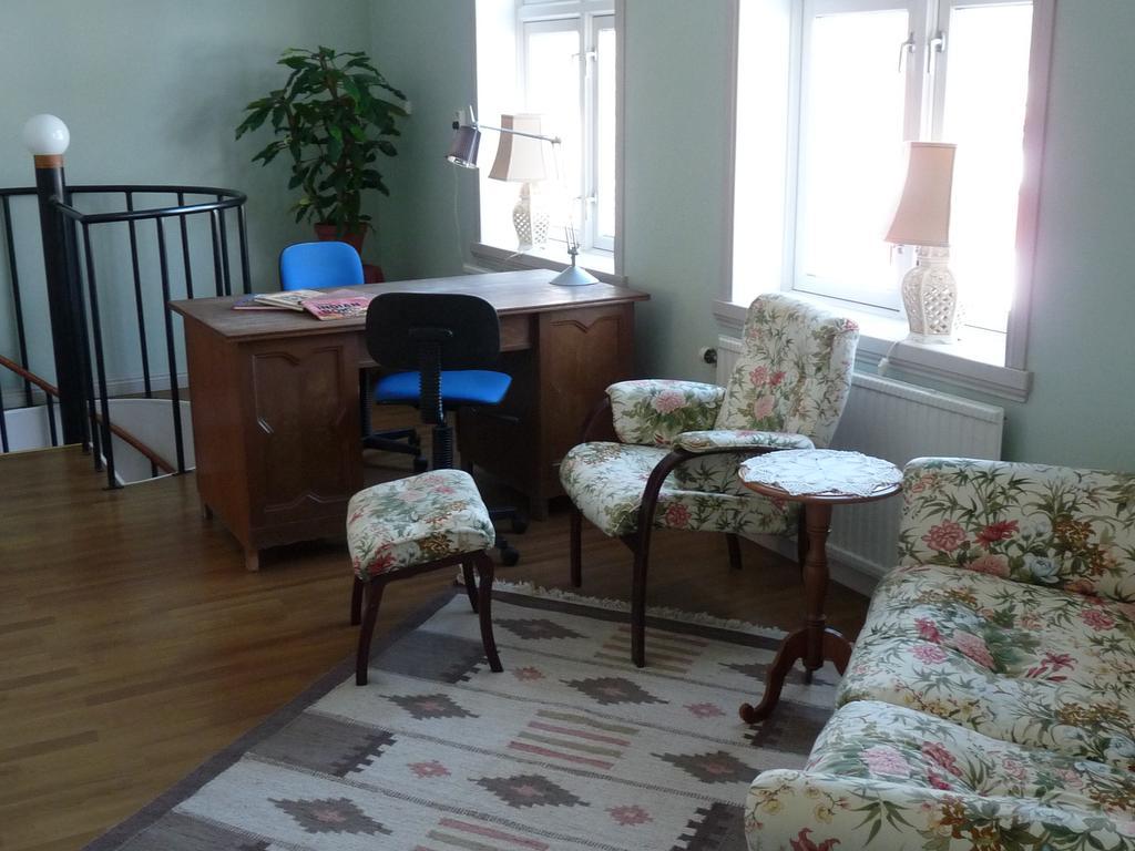 Rosa Huset Osebol Apartment Stollet Room photo
